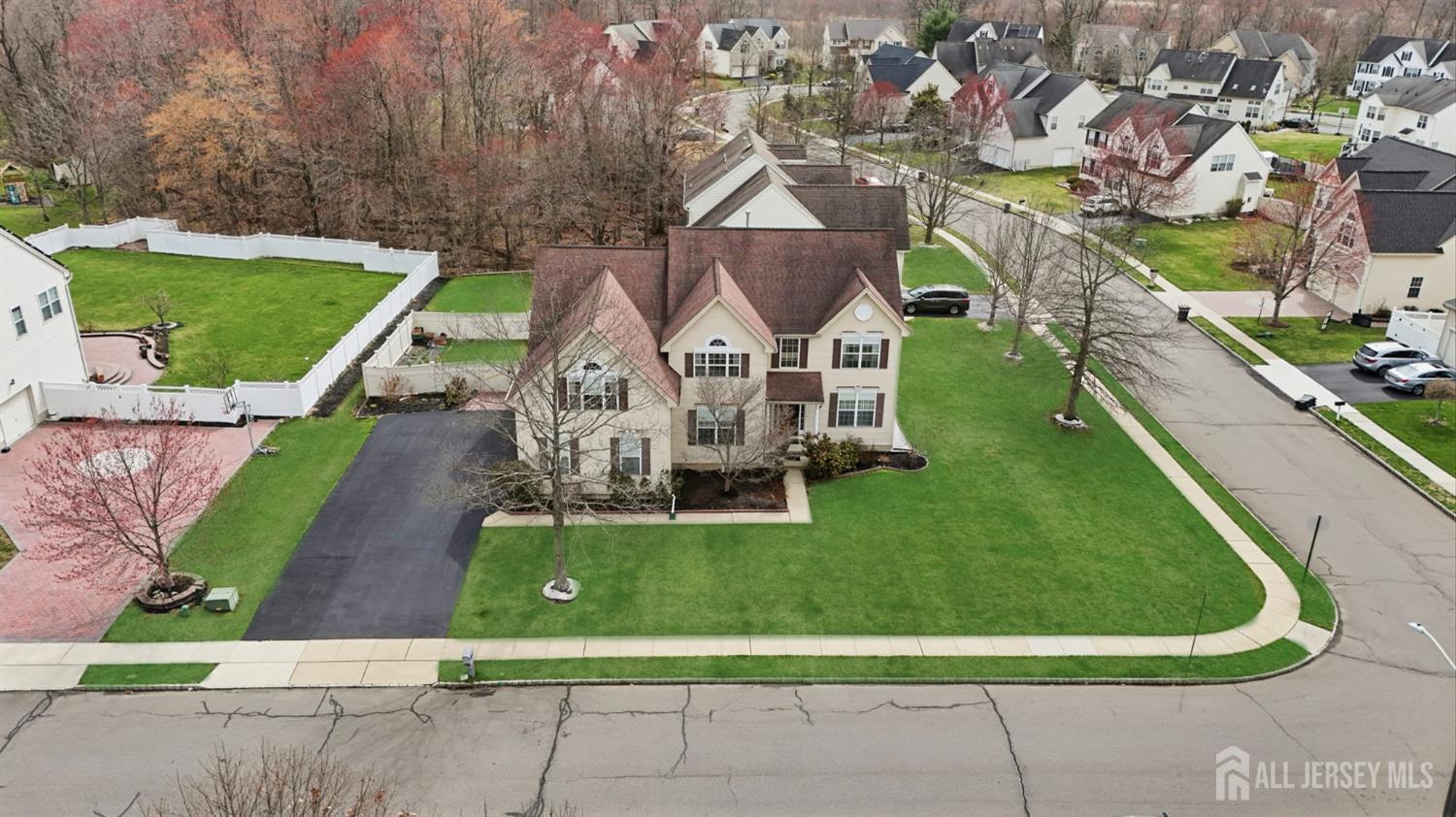 South Brunswick, New Jersey, 08852, United States, 4 Bedrooms Bedrooms, ,3 BathroomsBathrooms,Residential,Active,2043800