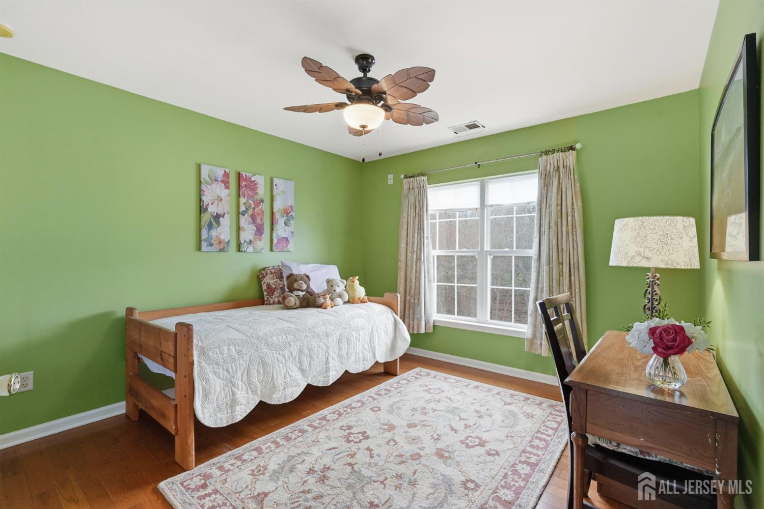 South Brunswick, New Jersey, 08852, United States, 4 Bedrooms Bedrooms, ,3 BathroomsBathrooms,Residential,Active,2043800