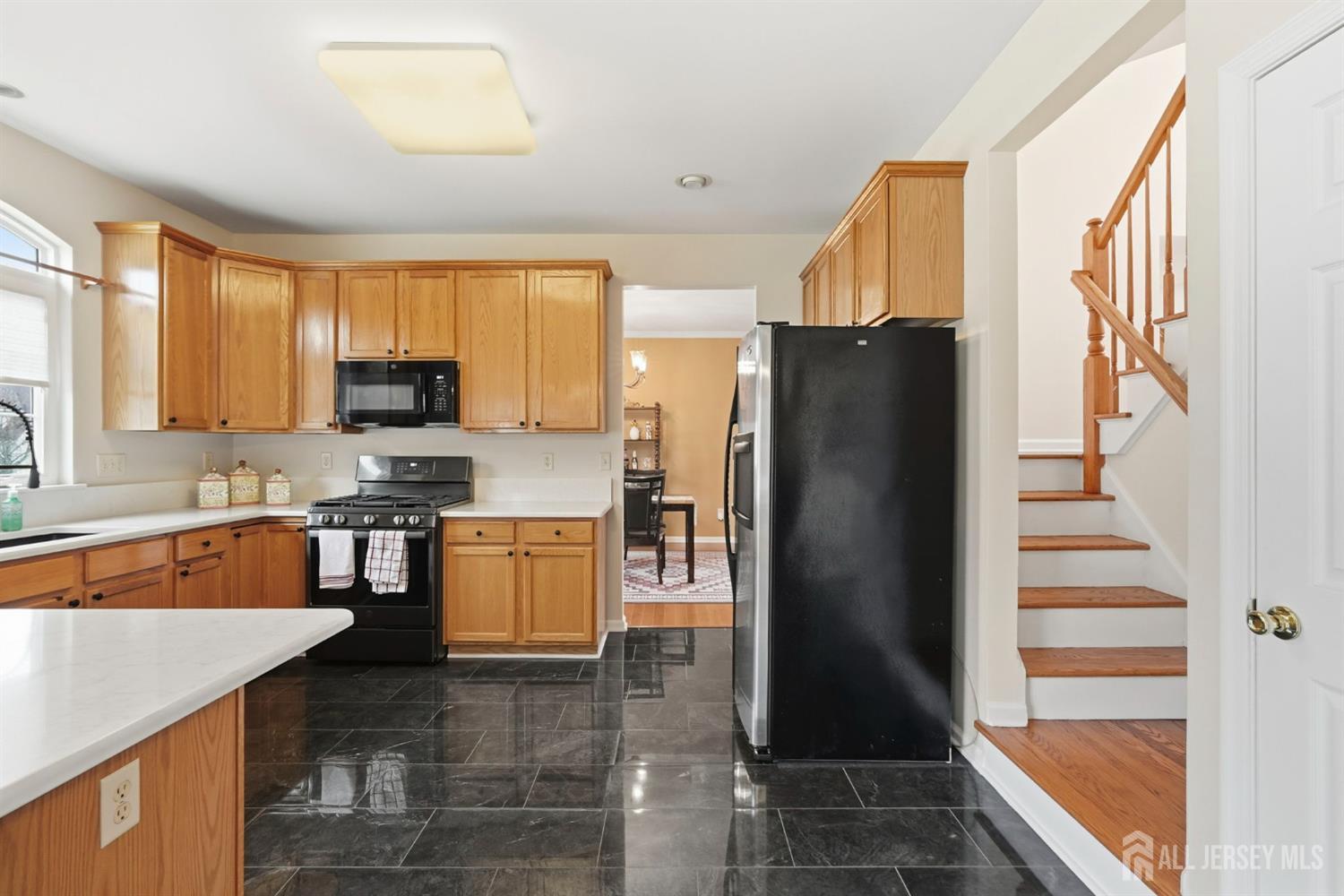 South Brunswick, New Jersey, 08852, United States, 4 Bedrooms Bedrooms, ,3 BathroomsBathrooms,Residential,Active,2043800