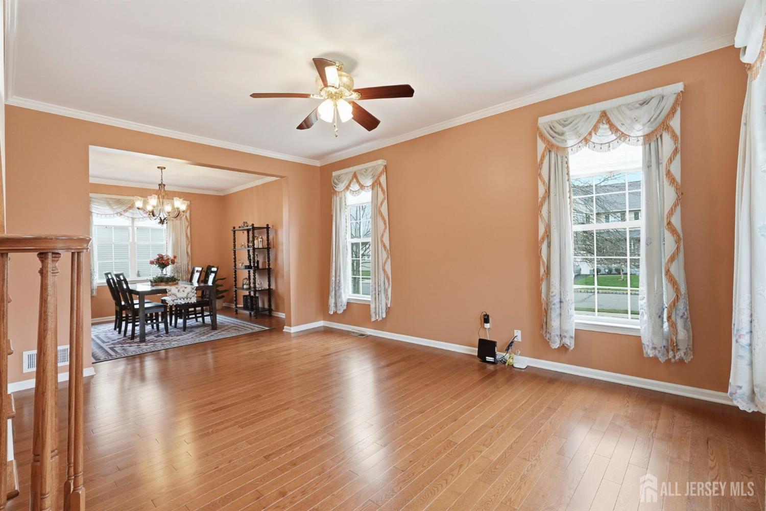 South Brunswick, New Jersey, 08852, United States, 4 Bedrooms Bedrooms, ,3 BathroomsBathrooms,Residential,Active,2043800
