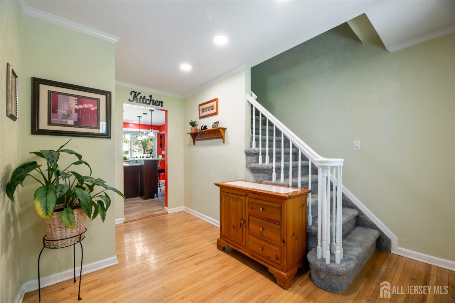 14 Appleby Lane, East Brunswick, New Jersey image 4