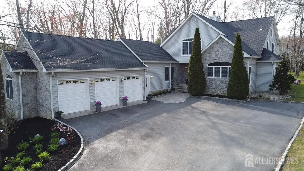640 Old Stage Road, East Brunswick, New Jersey image 47