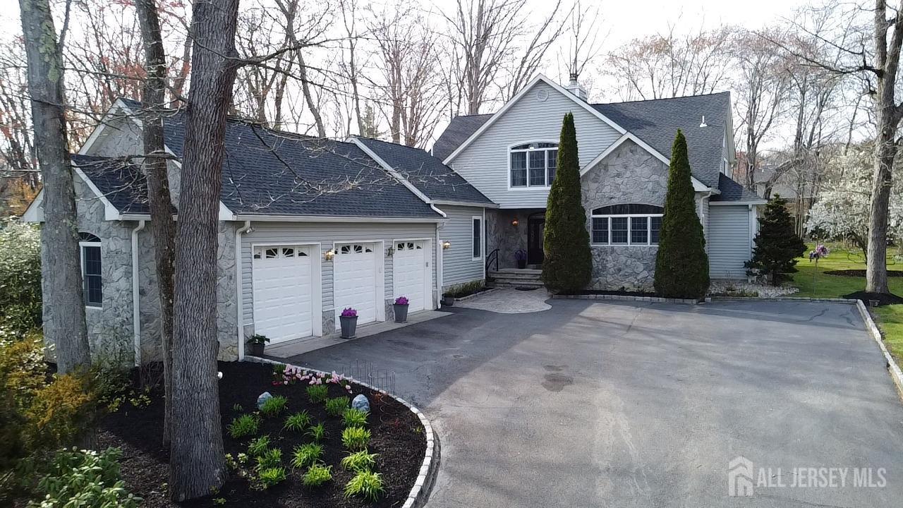 640 Old Stage Road, East Brunswick, New Jersey image 1