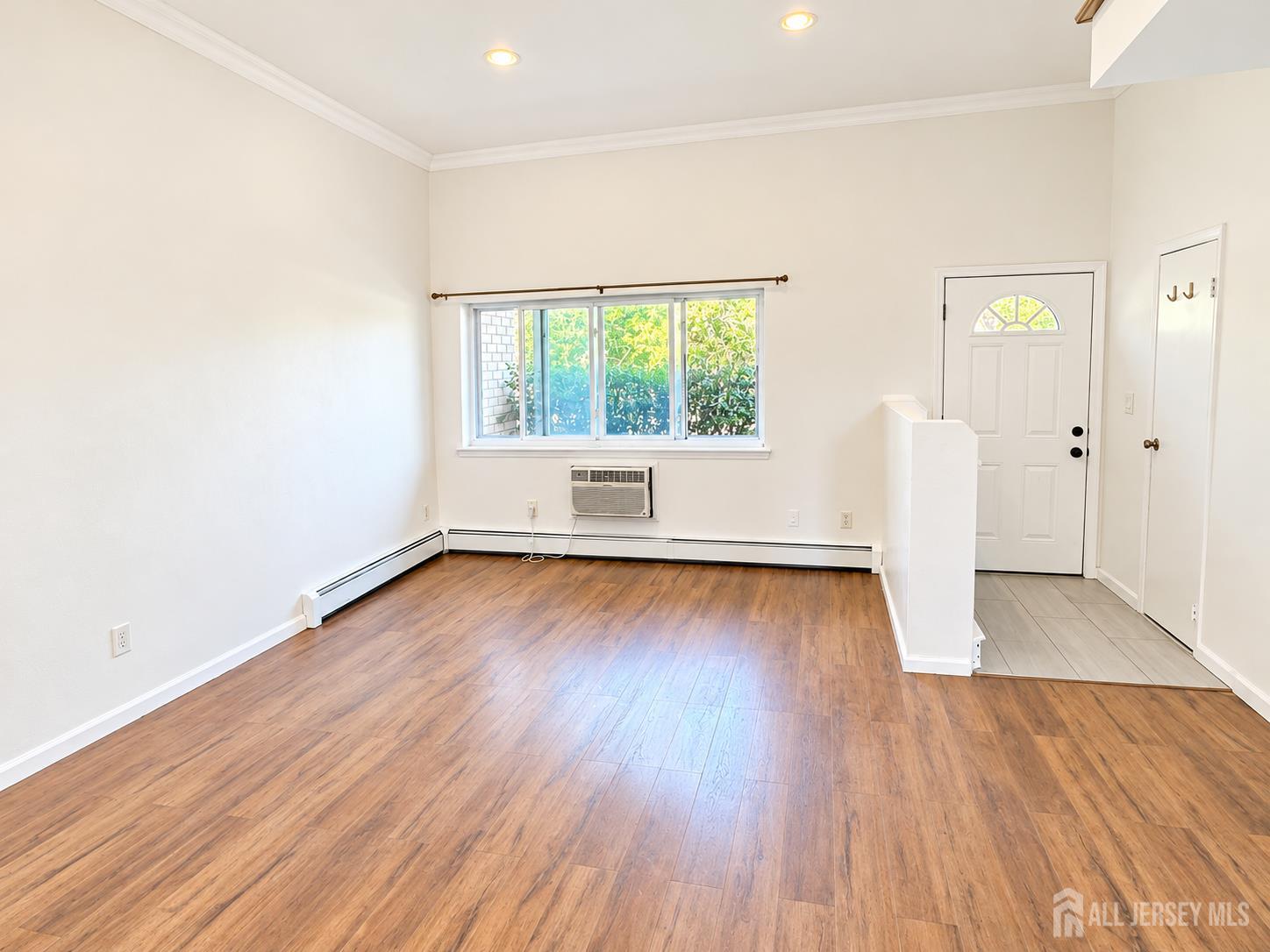 21 Lake Avenue 1A