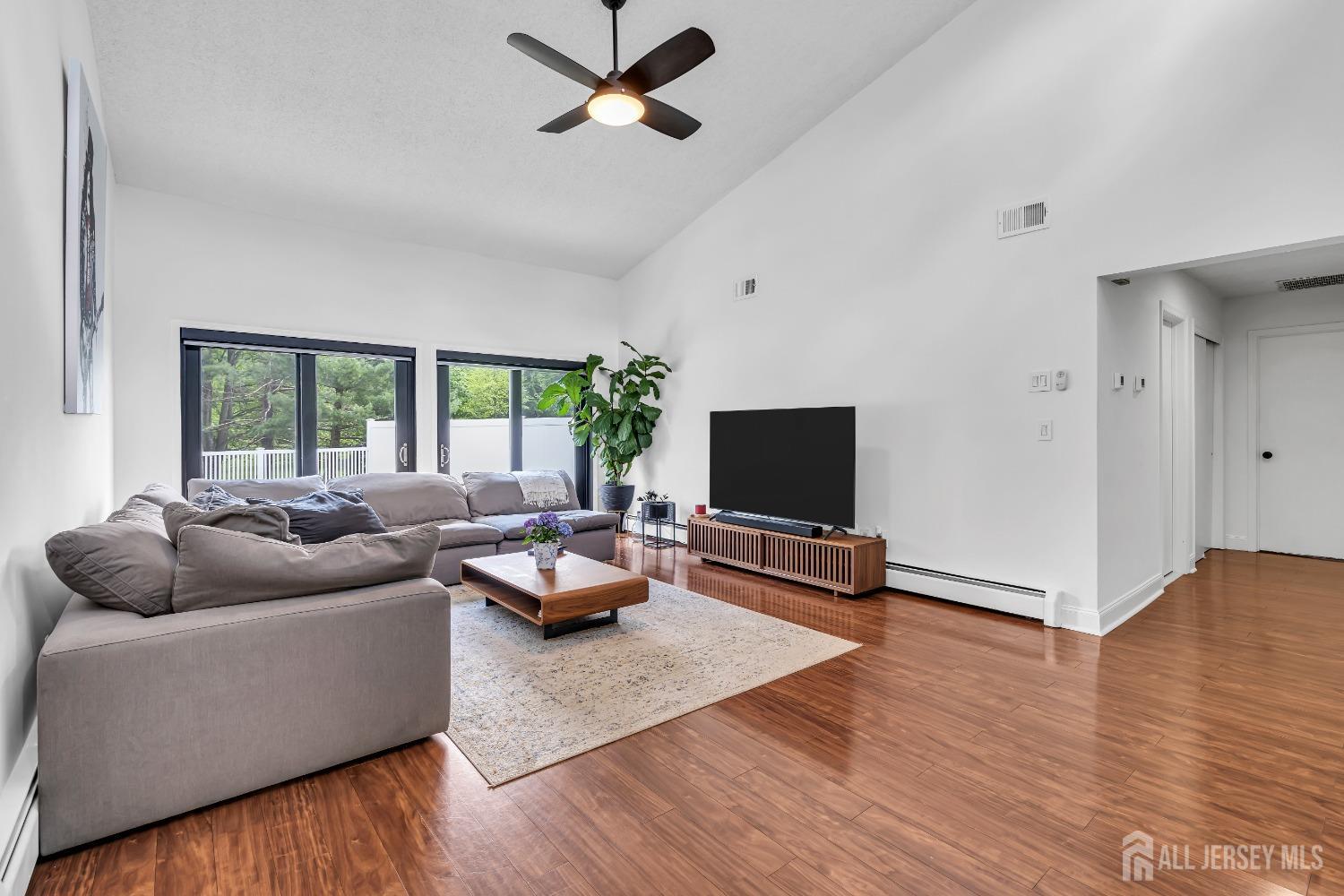 218 Community Circle, Old Bridge, New Jersey image 14