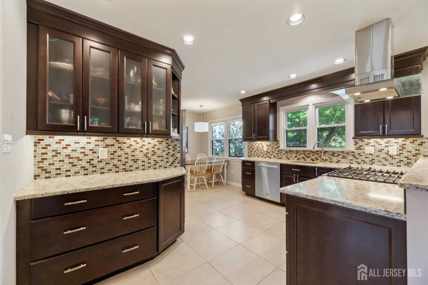 1 Hillwood Road, East Brunswick, New Jersey image 9