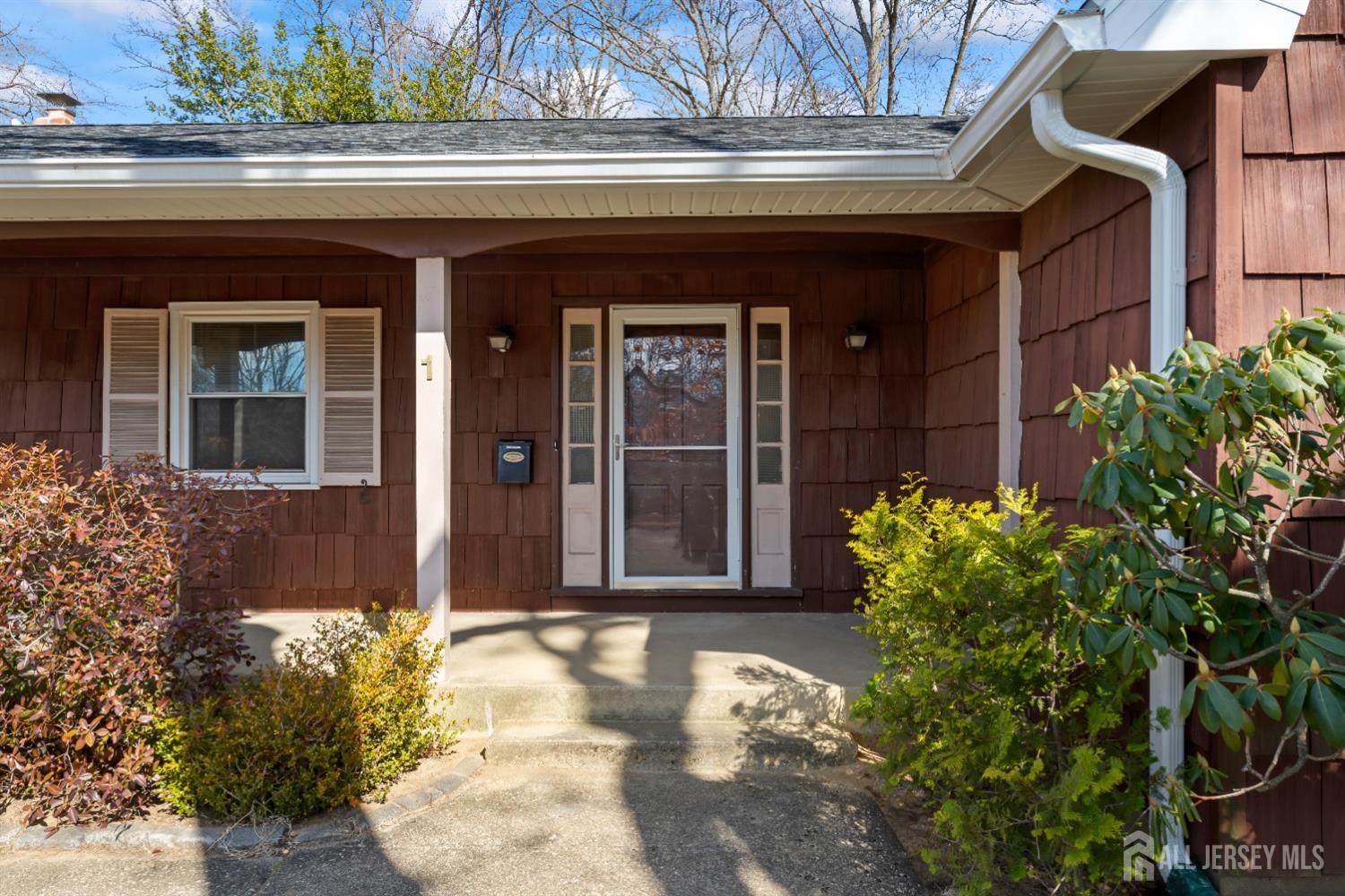 1 Hillwood Road, East Brunswick, New Jersey image 4