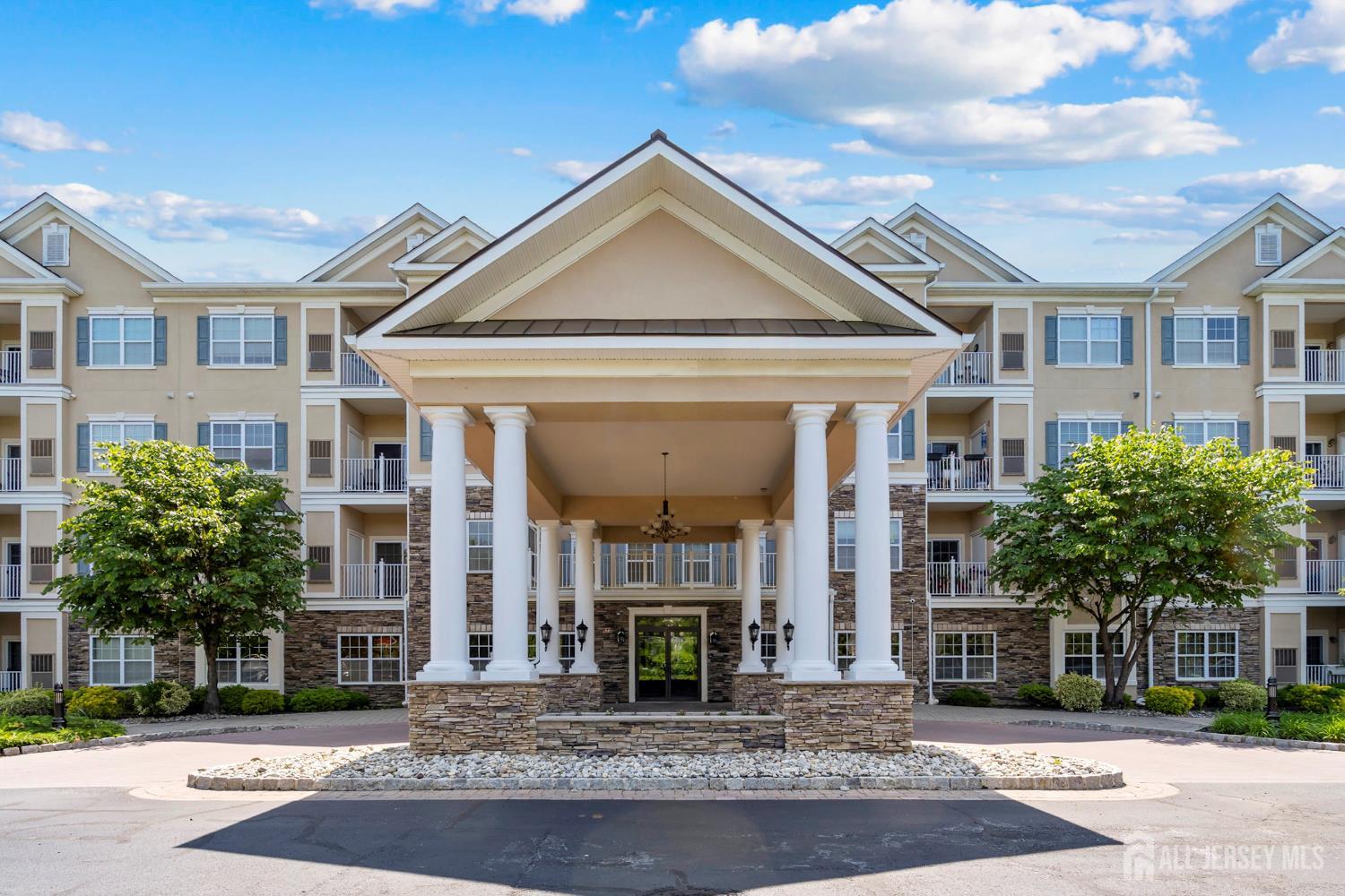 540 Cranbury Road #105, East Brunswick, New Jersey image 2