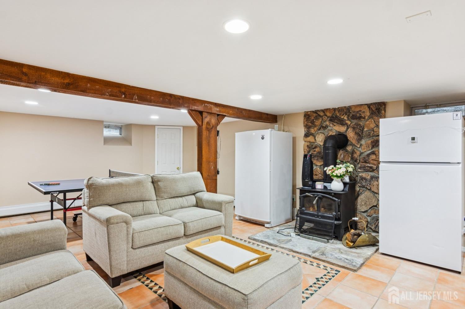 95 Union Avenue, Edison, New Jersey image 25