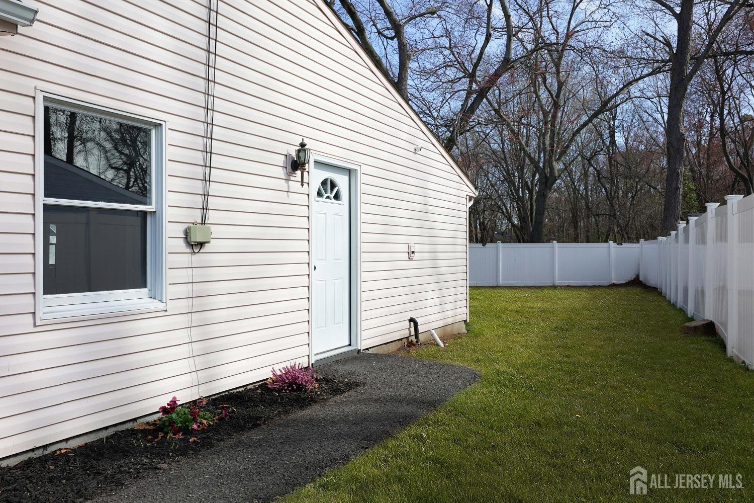 42 Southwood Drive, Old Bridge, New Jersey image 6