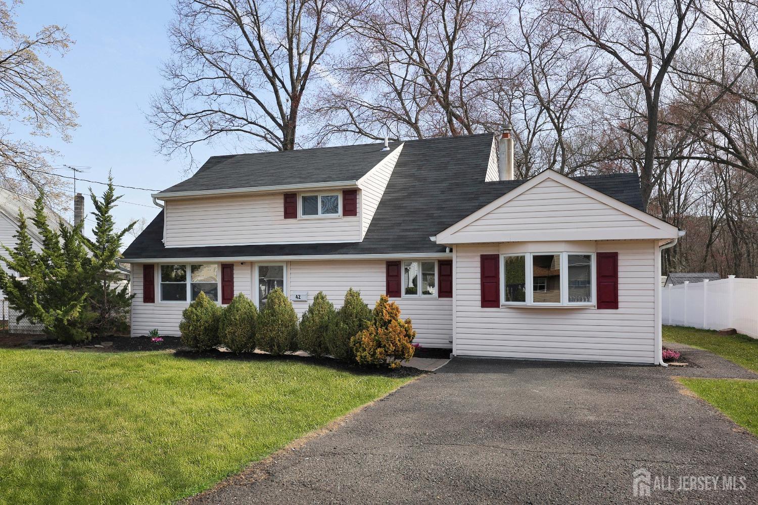 42 Southwood Drive, Old Bridge, New Jersey image 3