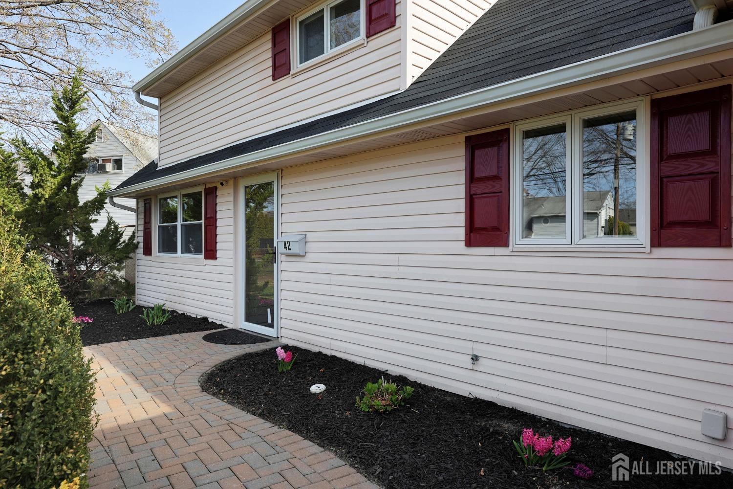 42 Southwood Drive, Old Bridge, New Jersey image 4