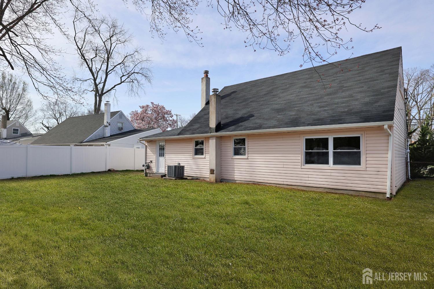 42 Southwood Drive, Old Bridge, New Jersey image 10