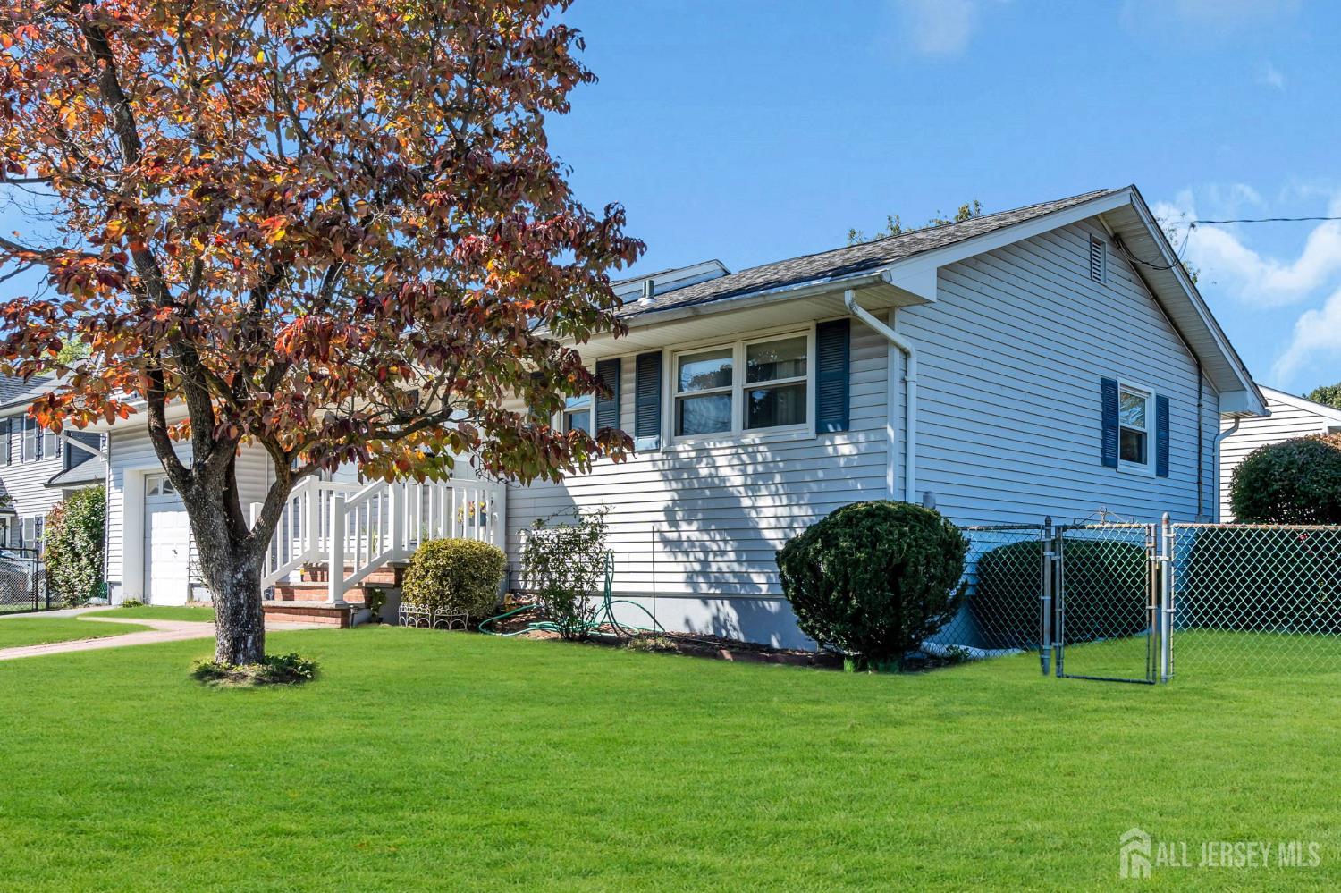 12 Emma Place