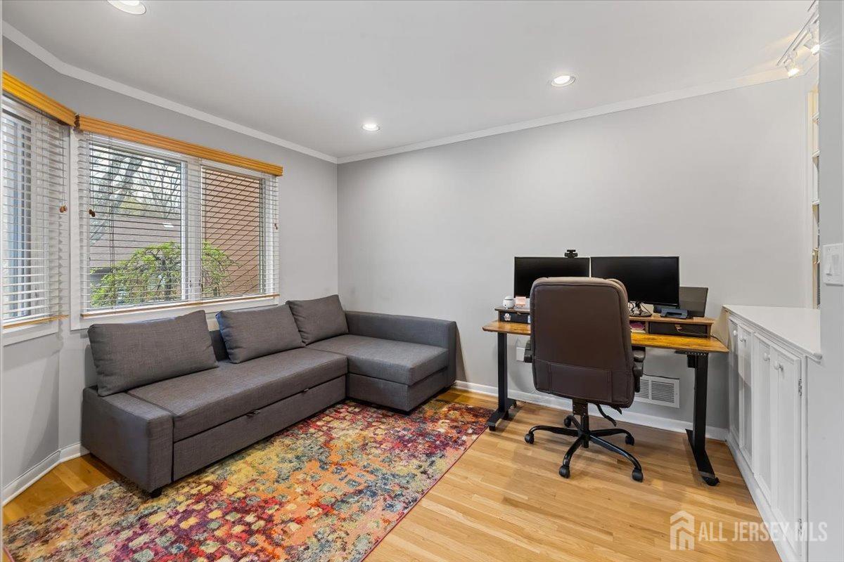 87 Sullivan Drive, West Orange, New Jersey image 4