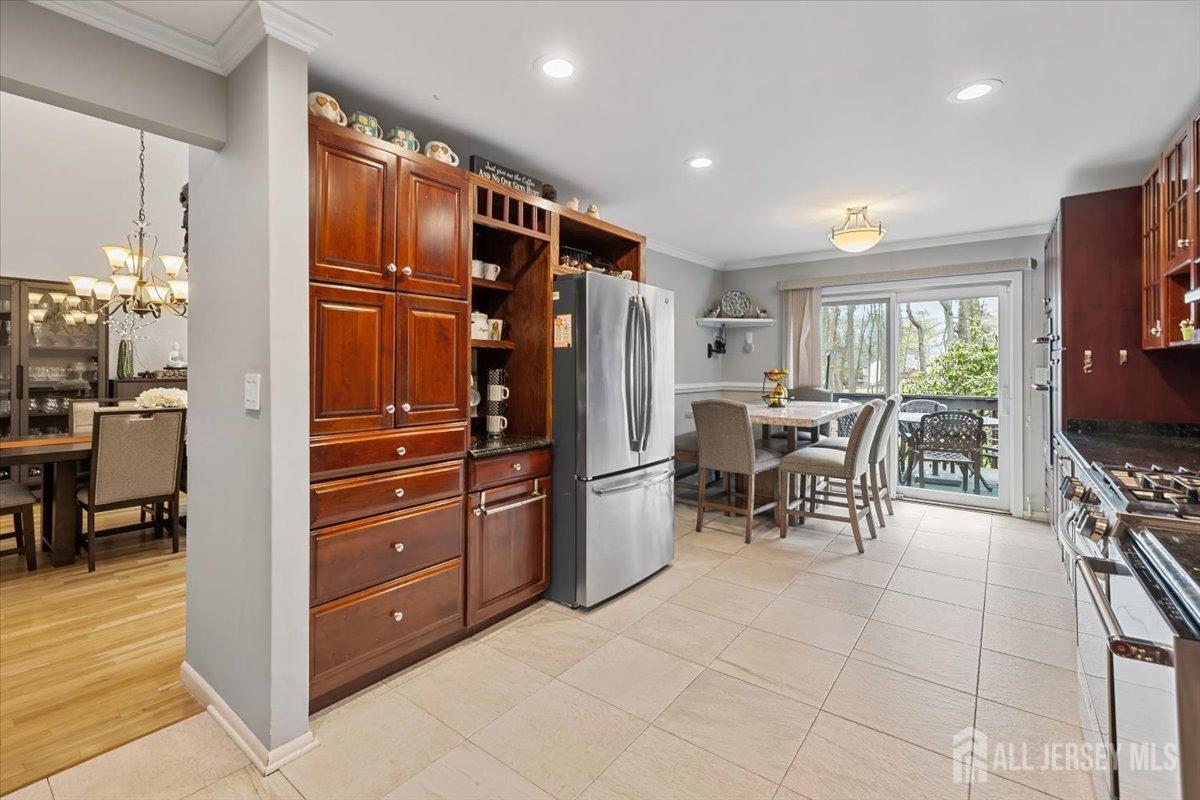 87 Sullivan Drive, West Orange, New Jersey image 14