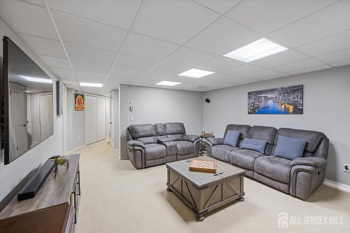 87 Sullivan Drive, West Orange, New Jersey image 34