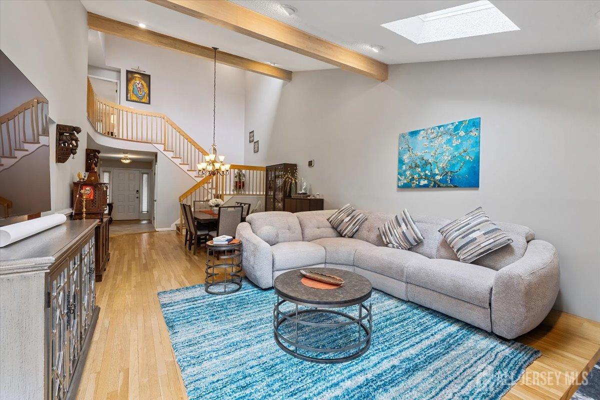 87 Sullivan Drive, West Orange, New Jersey image 6