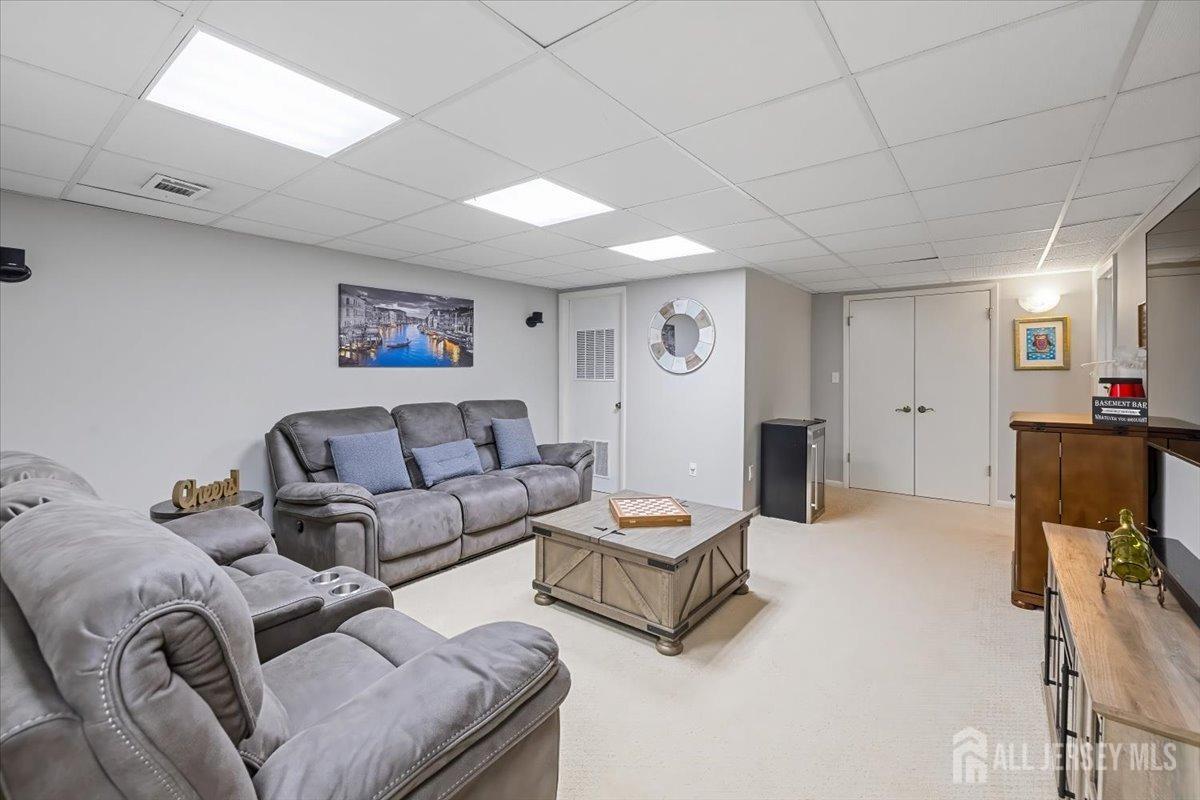 87 Sullivan Drive, West Orange, New Jersey image 32