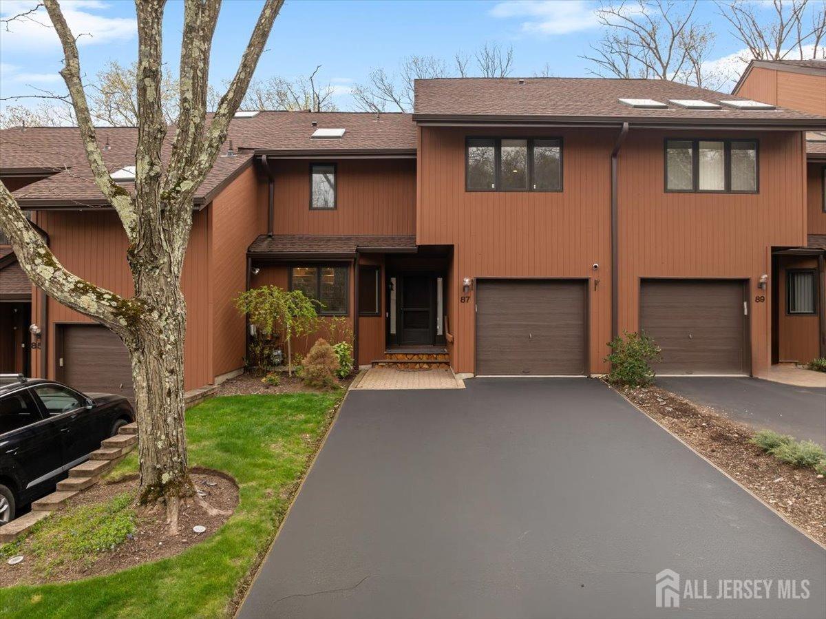 87 Sullivan Drive, West Orange, New Jersey image 1