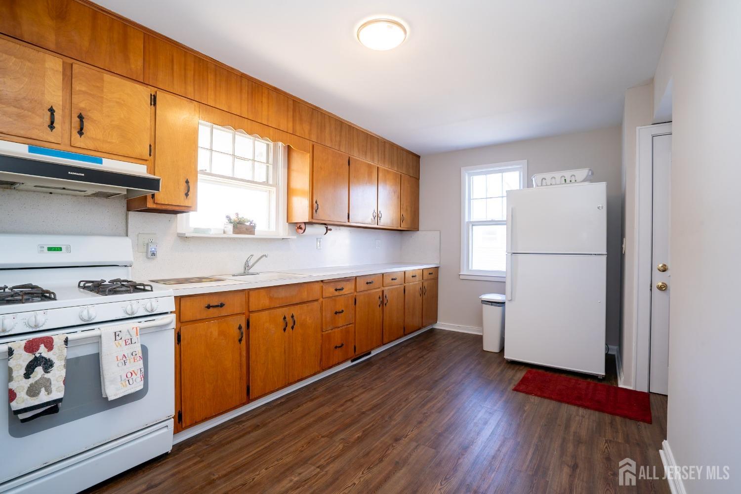 16 Robert Street, Spotswood, New Jersey image 19