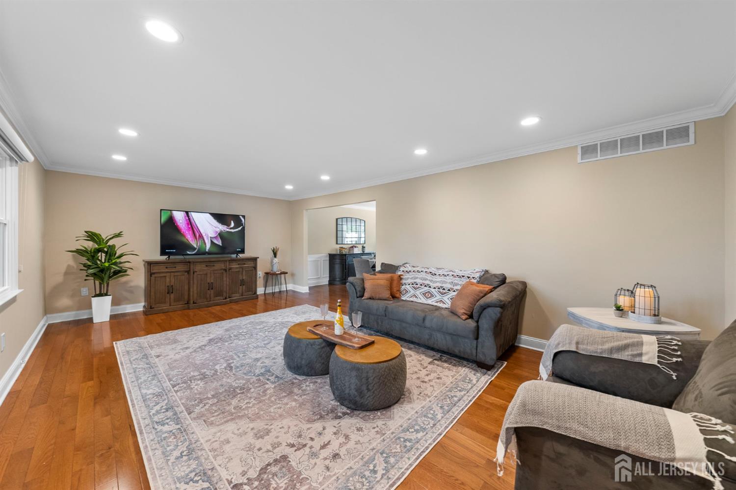 2 Mary Court, Milltown, New Jersey image 5