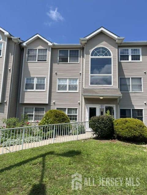 Condo For Sale - 731 Edpas Road<br/> Middlesex County, New Brunswick, NJ 08901