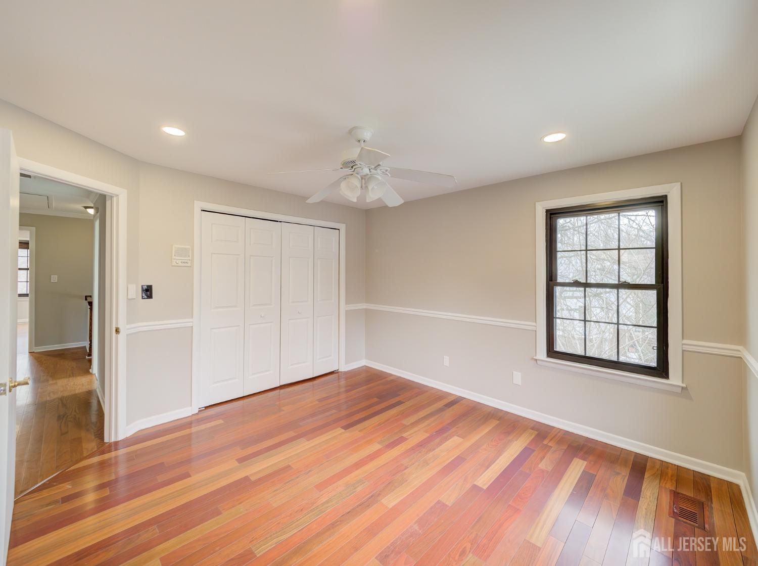 4905 Stonehedge Road, Edison, New Jersey image 23