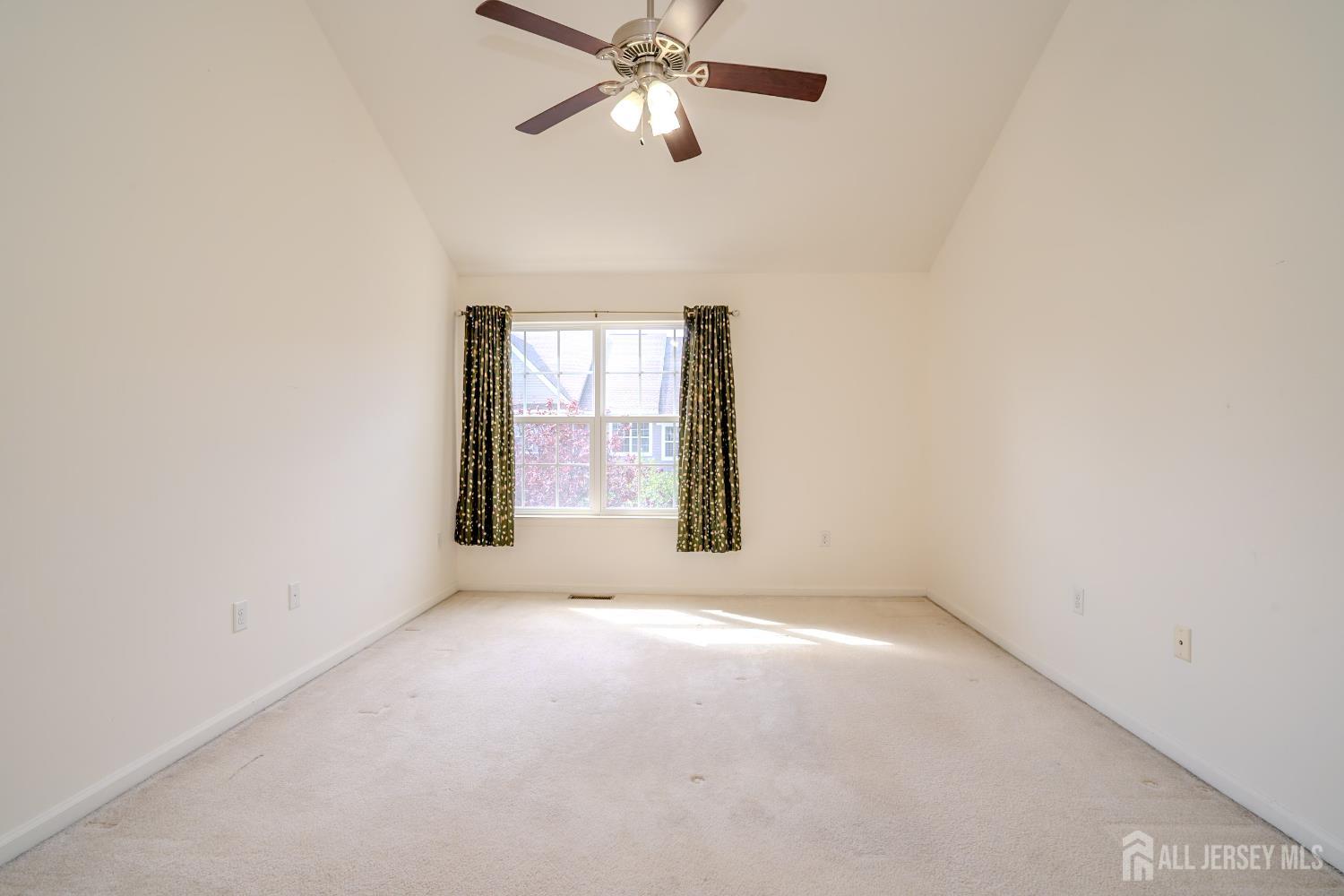 2438 Canterbury Lane, North Brunswick, New Jersey image 23