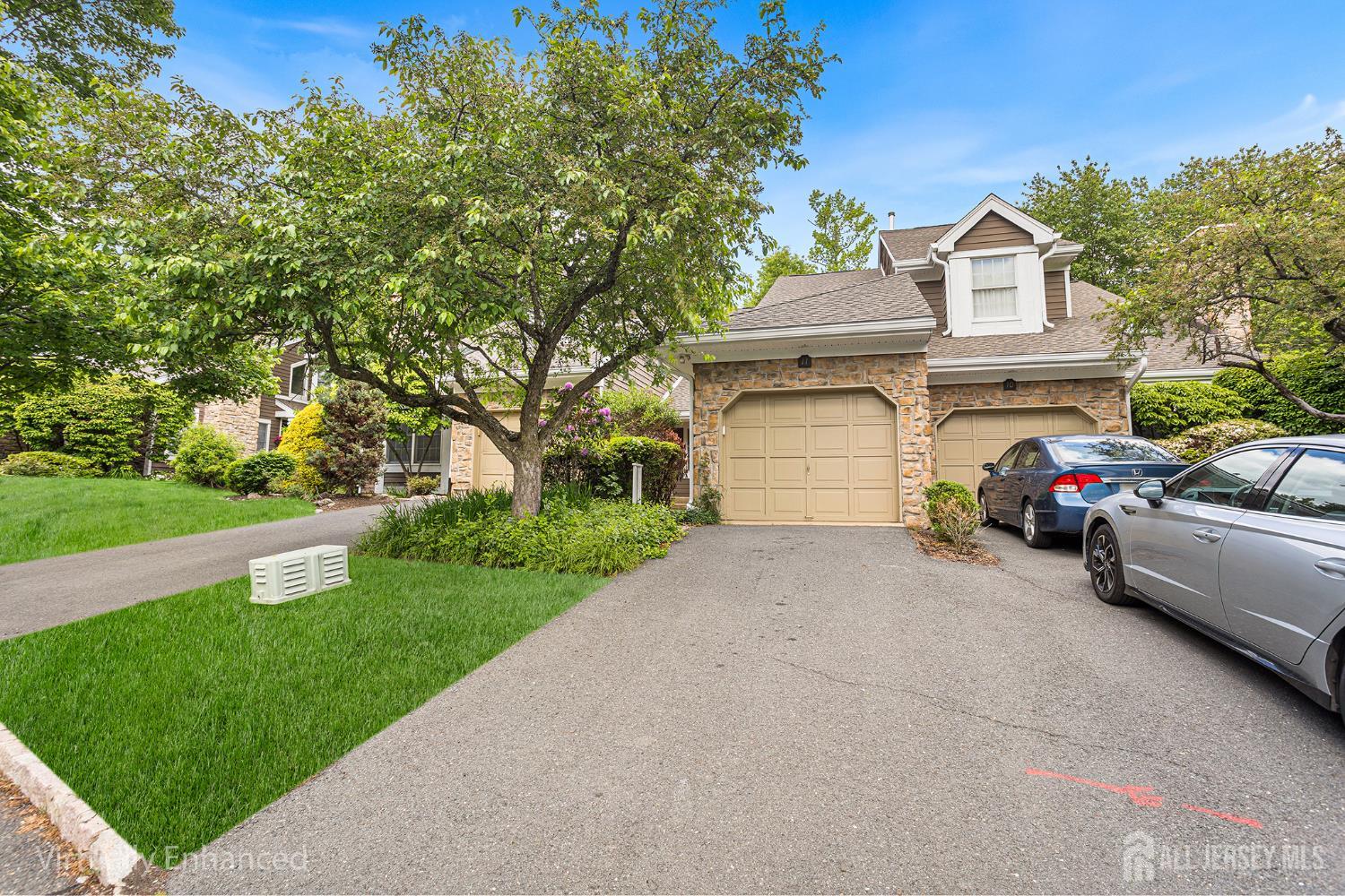 Photo 1 of 25 — 11 BRIARWOOD Court, South Brunswick, NJ 08540