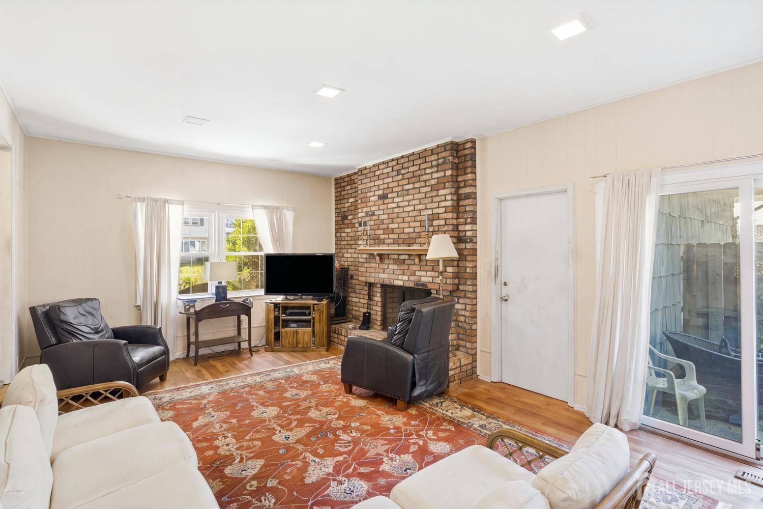 35 Woodmere Road