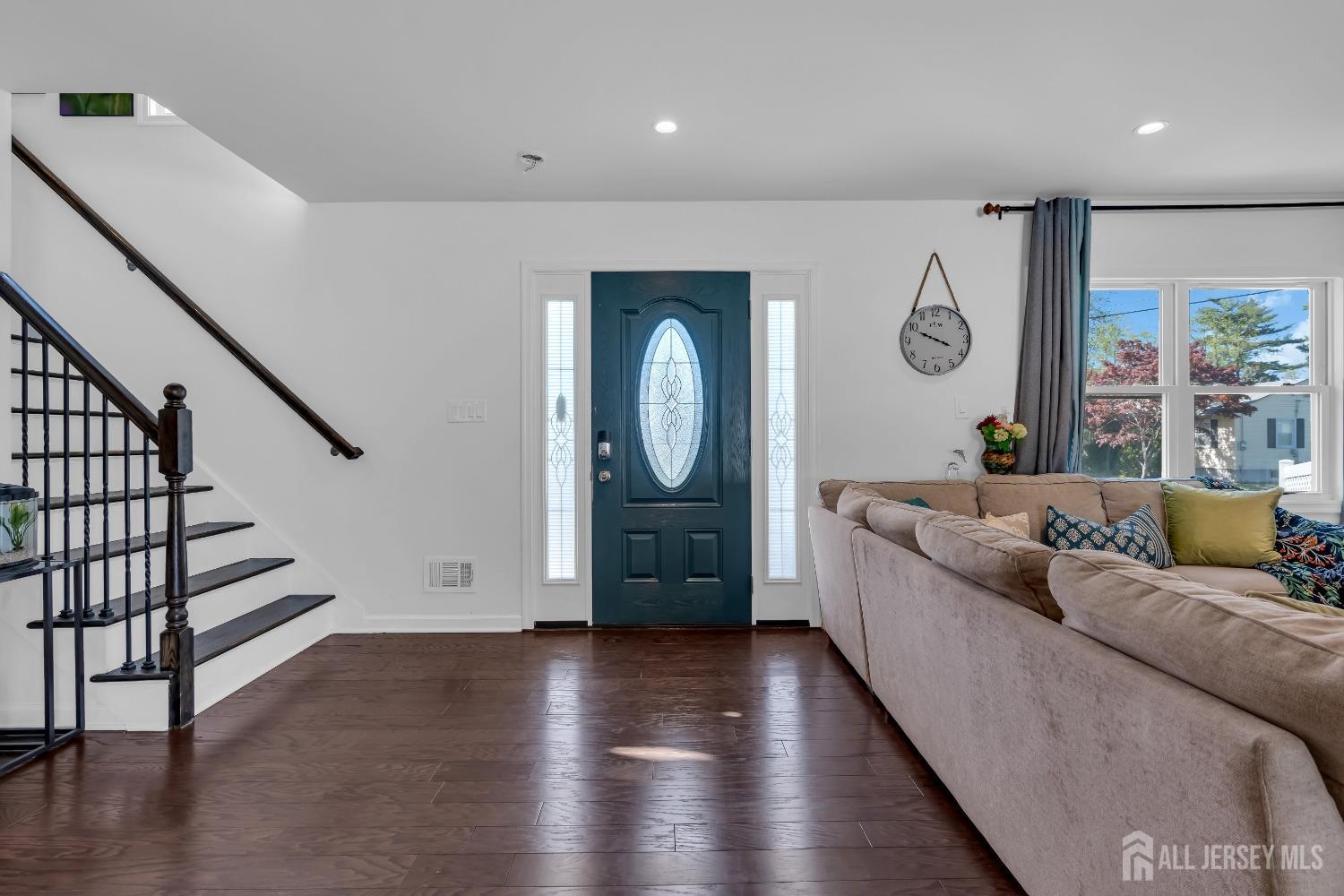 58 Harvey Circle, East Brunswick, New Jersey image 9
