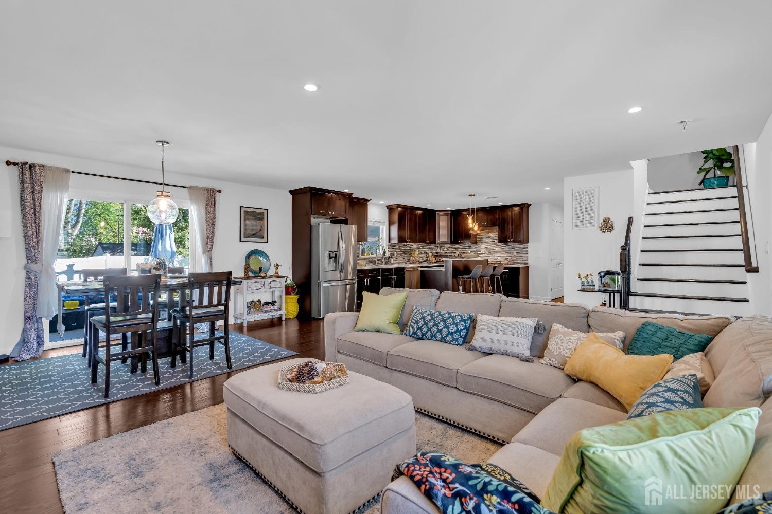 58 Harvey Circle, East Brunswick, New Jersey image 13