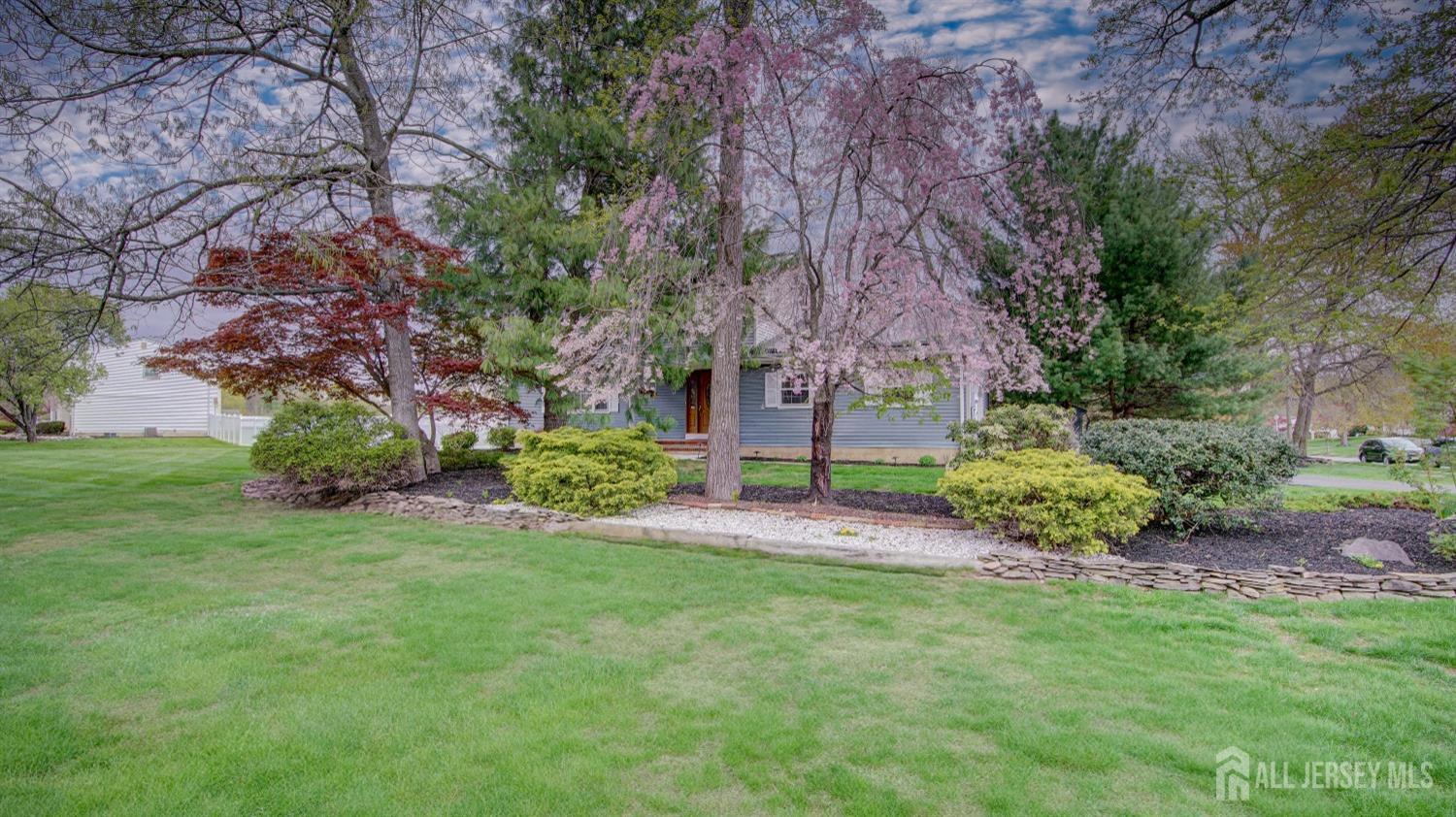 17 Florence Drive, Monroe Township, New Jersey image 35
