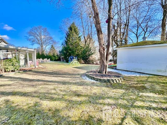 311 Old Stage Road, Spotswood, New Jersey image 14