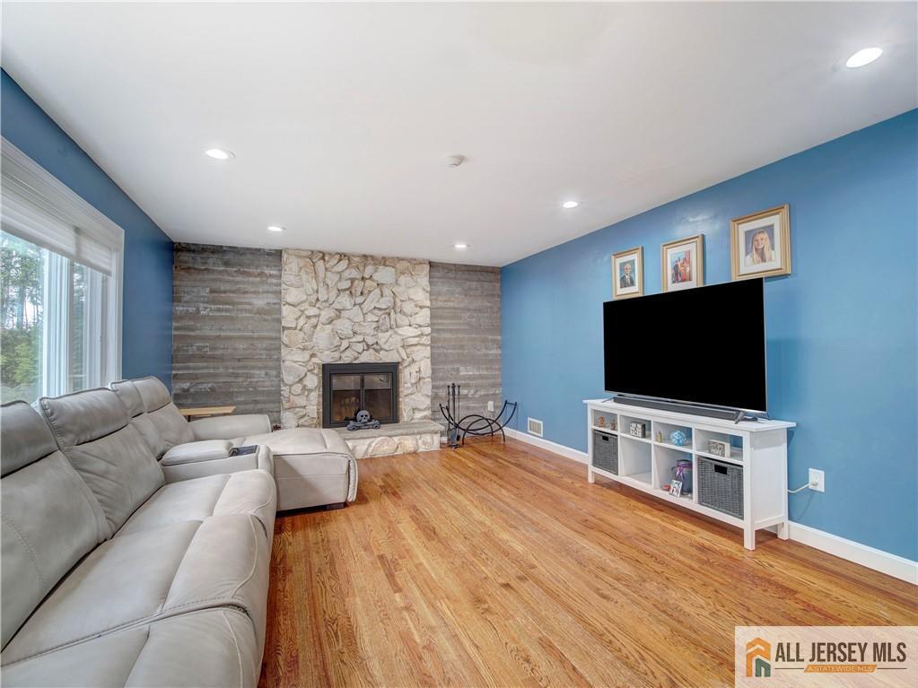 4 Cherokee Road, East Brunswick, New Jersey image 18