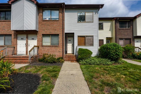 Condo For Sale - 3707 Birchwood Court<br/> North Brunswick, NJ 08902