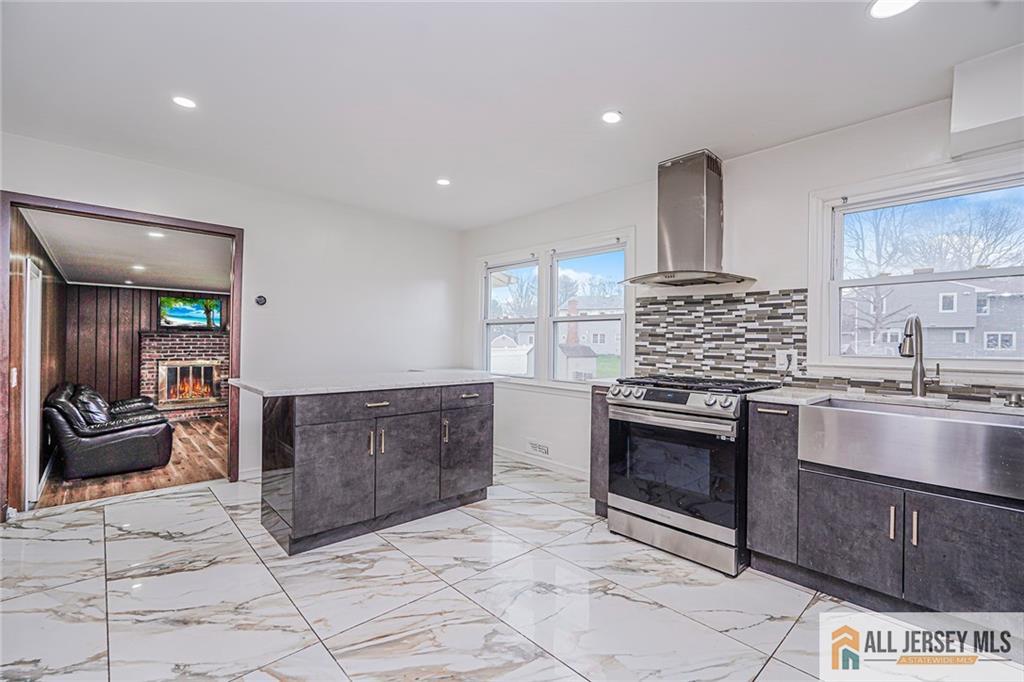 56 Dutch Road, East Brunswick, New Jersey image 9