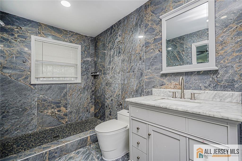 56 Dutch Road, East Brunswick, New Jersey image 24