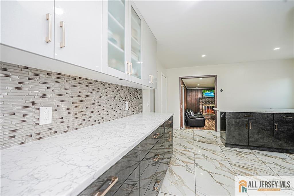 56 Dutch Road, East Brunswick, New Jersey image 8
