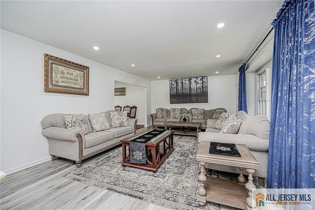 56 Dutch Road, East Brunswick, New Jersey image 6