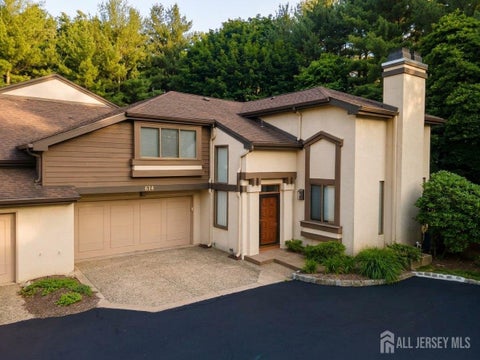 Condo For Sale - 614 Sayre Drive<br/> Plainsboro, NJ 08540