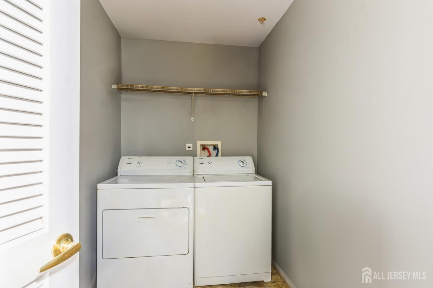 914 Cedar Court, New Brunswick, New Jersey image 11