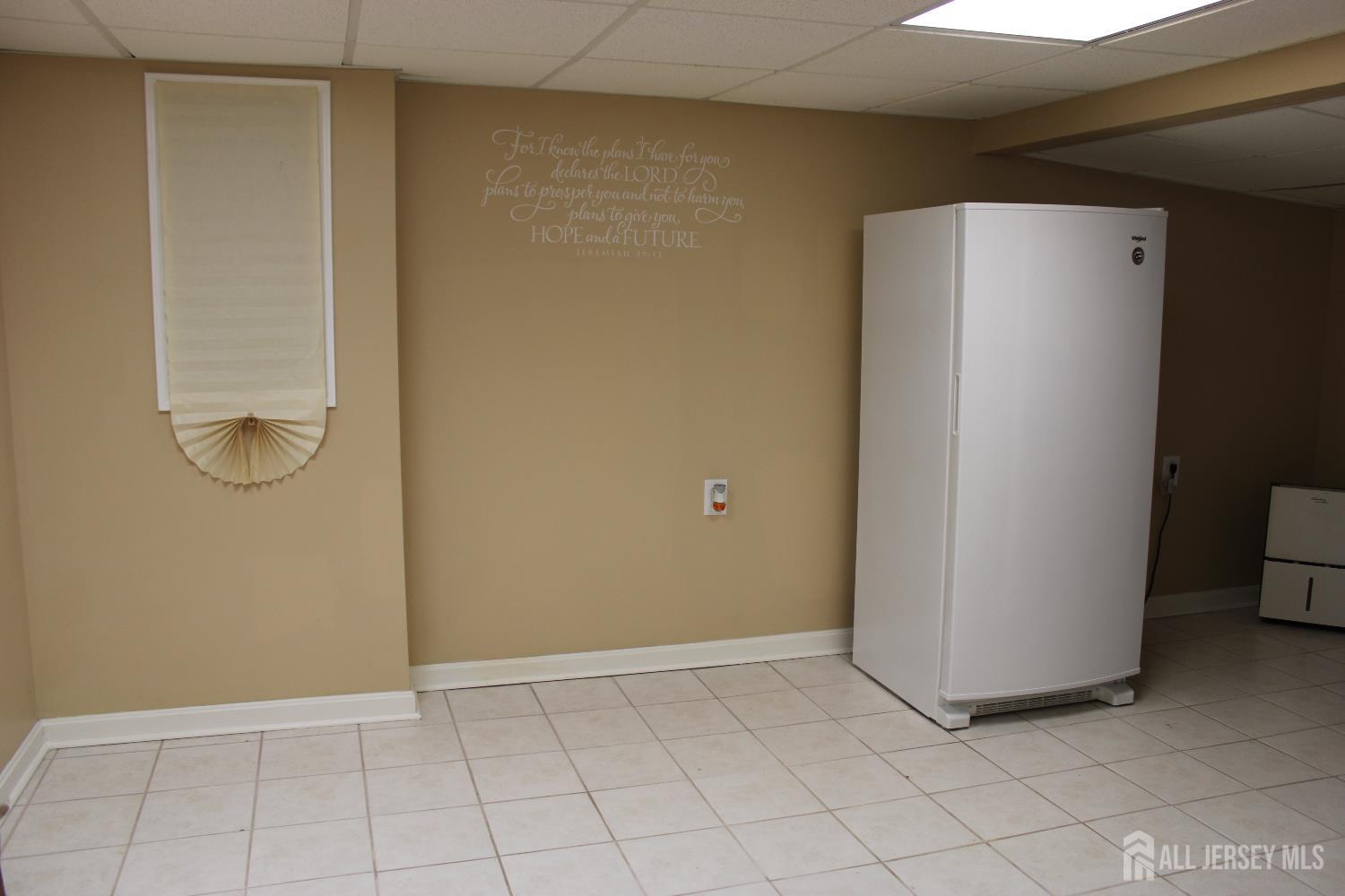 156 Washington Road, Sayreville, New Jersey image 46