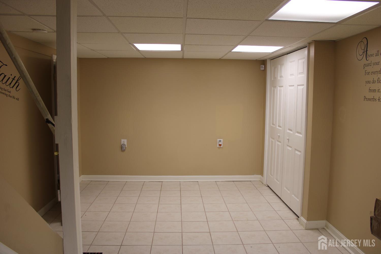 156 Washington Road, Sayreville, New Jersey image 49
