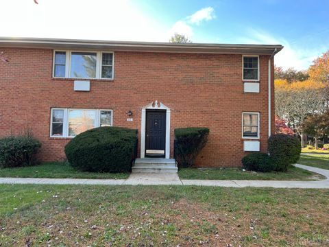 60 One Mile Road Unit 131L, East Windsor, NJ 08512 - MLS#: 2412434R