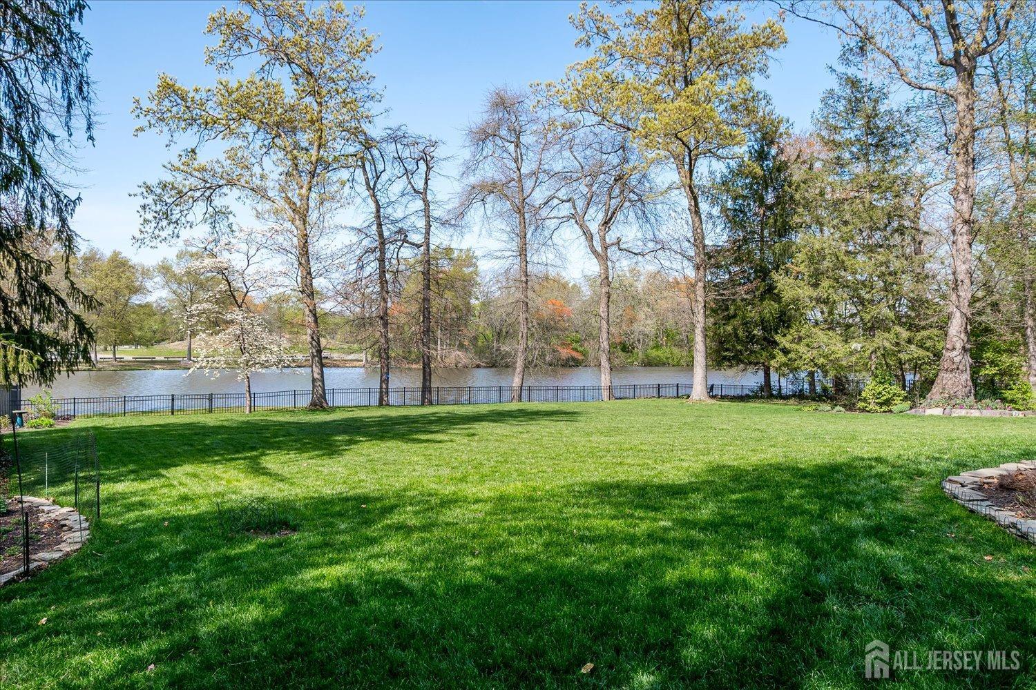 28 Evans Drive, Cranbury, New Jersey image 5