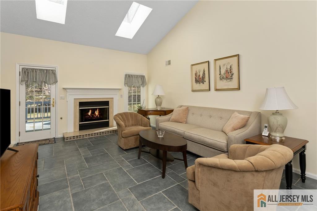 31 Cameron Court, Monroe Township, New Jersey image 10