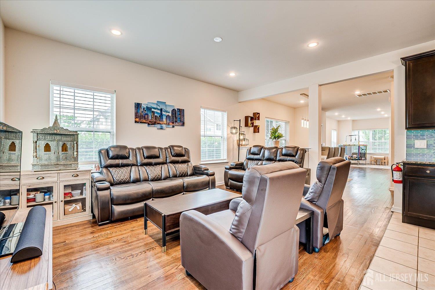 49 Campbell Street, South Plainfield, New Jersey image 9