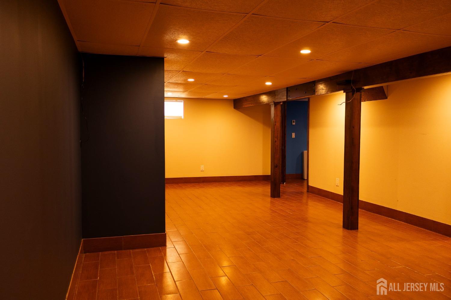 401 Decatur Avenue, Middlesex, New Jersey image 28